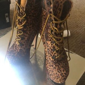 Cheetah stiletto Boot
